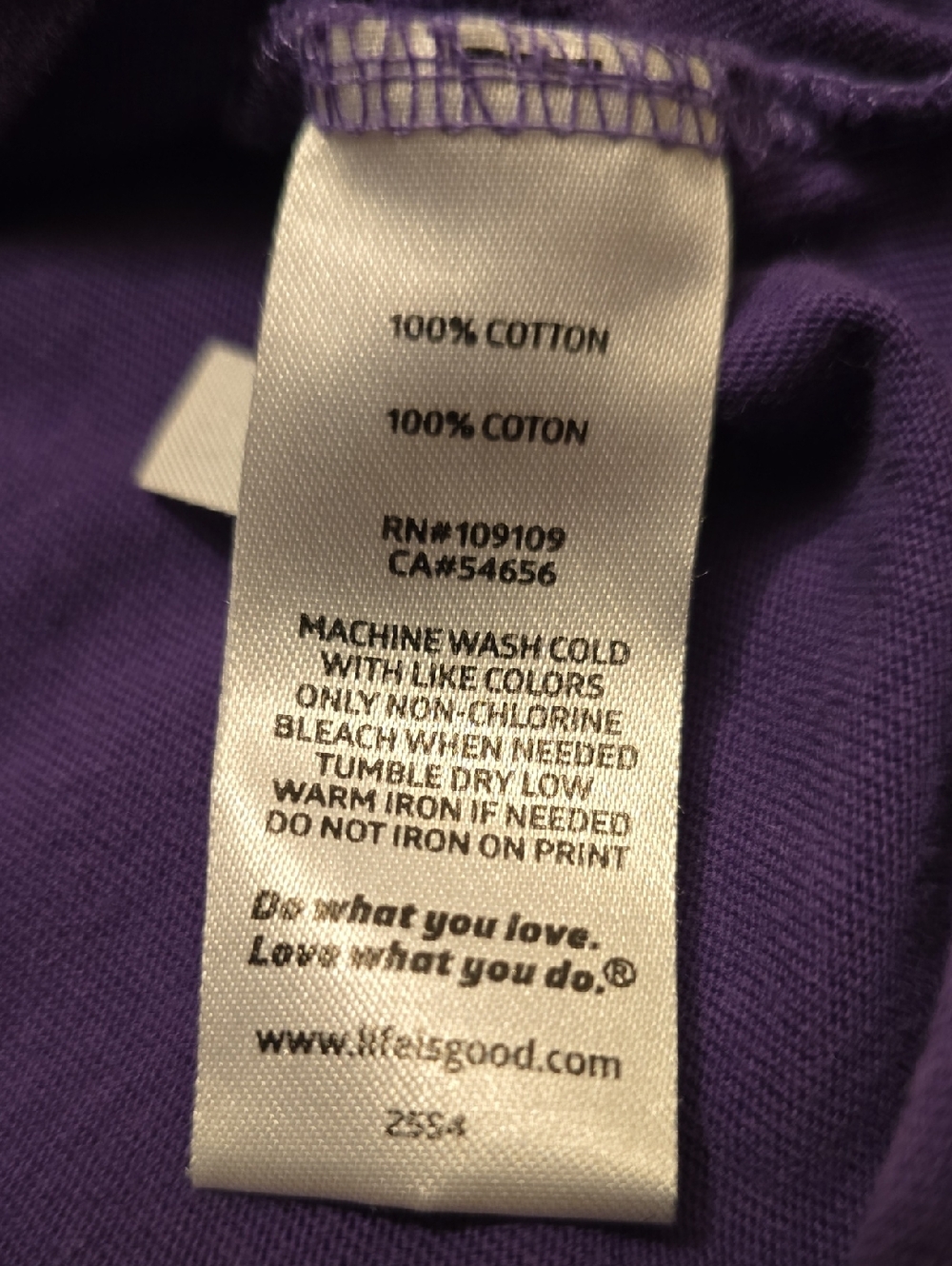 Life Is Good Purple V-Neck 'Thankful & Grateful' Long-Sleeve Tee - Picture 7 of 8